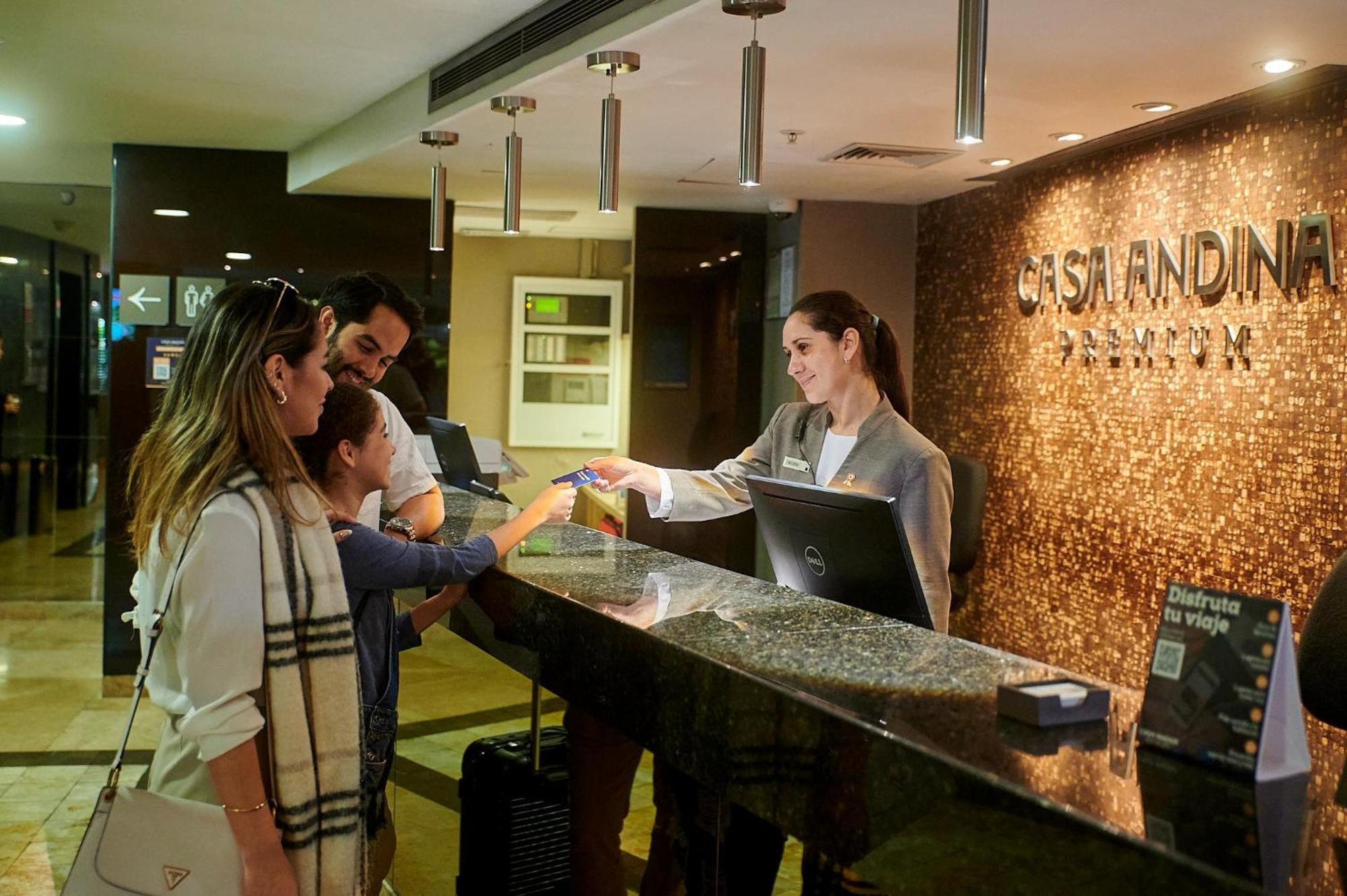 Casa Andina Premium Golf Los Incas Lima Exterior photo